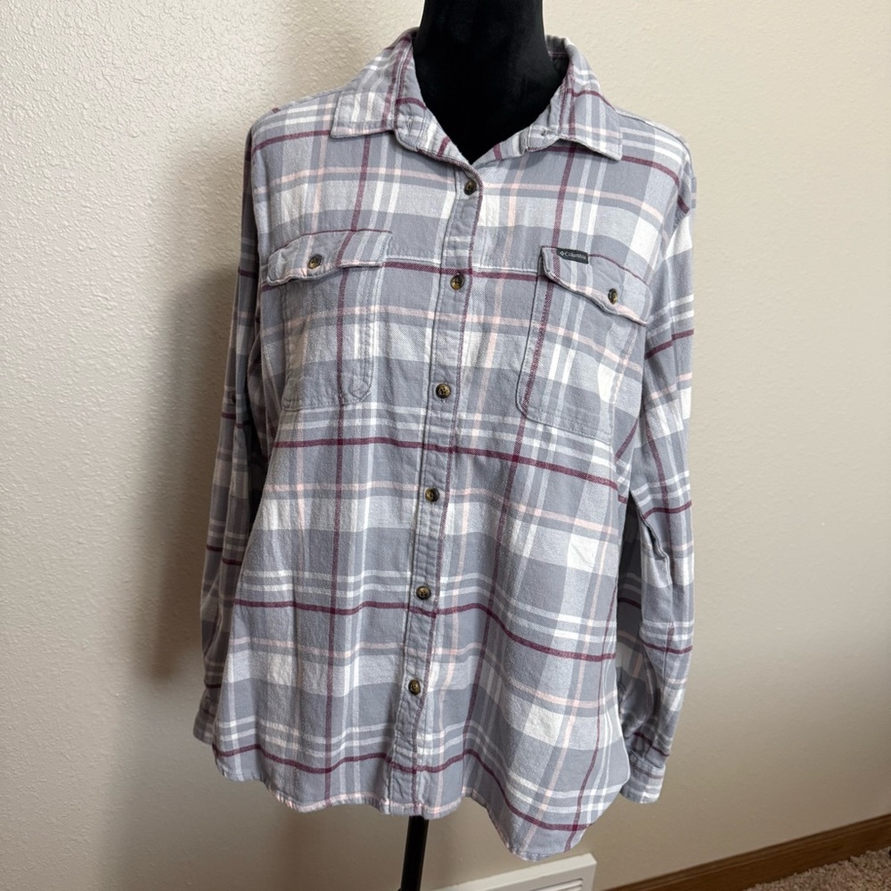 Columbia Gray Plaid Shirt